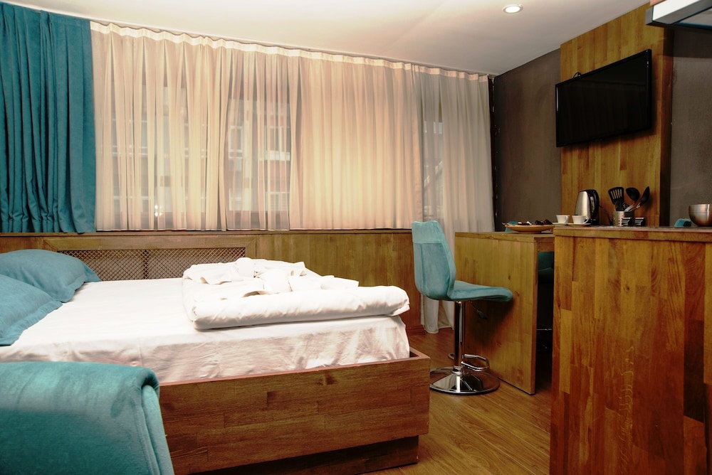 Cube Suitler - Image 19