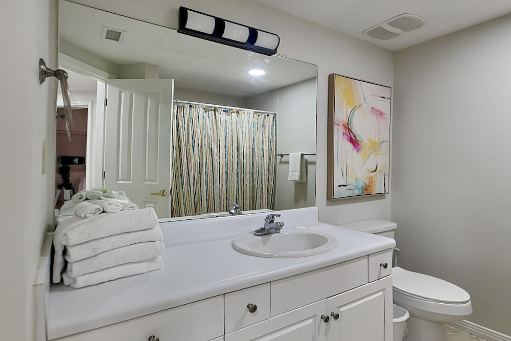 The Palms of Orange Beach by Southern Vacation Rentals