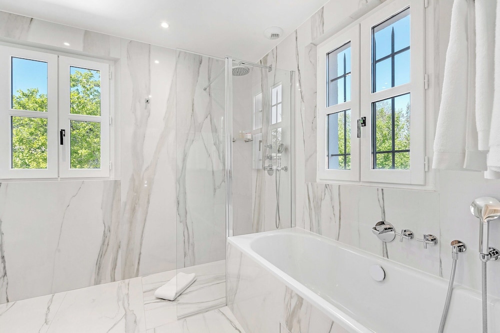 Exceptional Villa- AC- 5br-10p- Baie des Canebiers