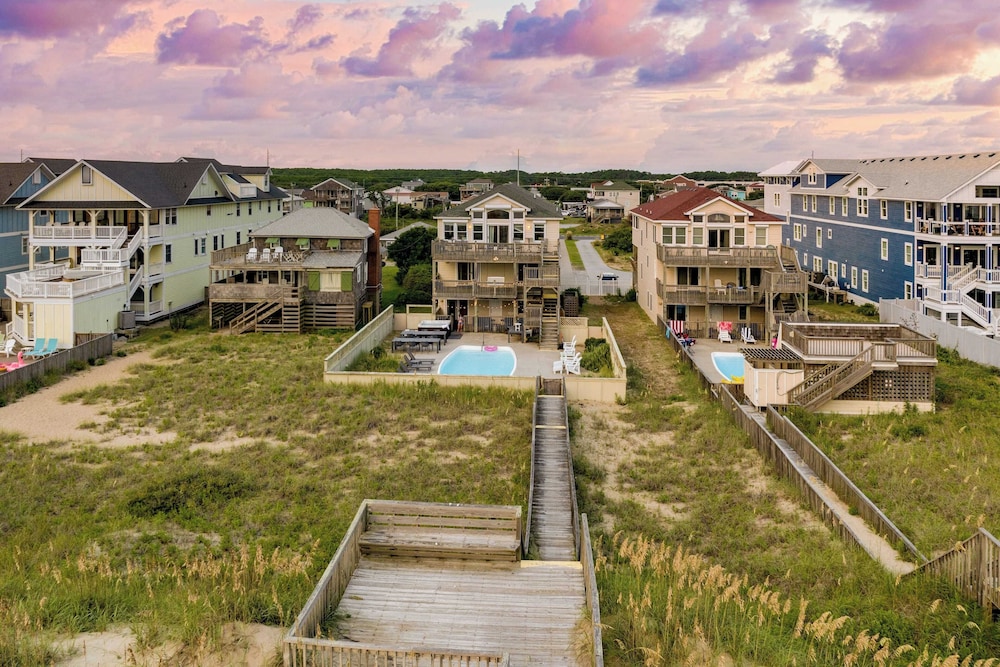 Sleeps 28 Beachfront w/ Pool, Hot Tub, Game Room Atlantic Watch by Avantstay