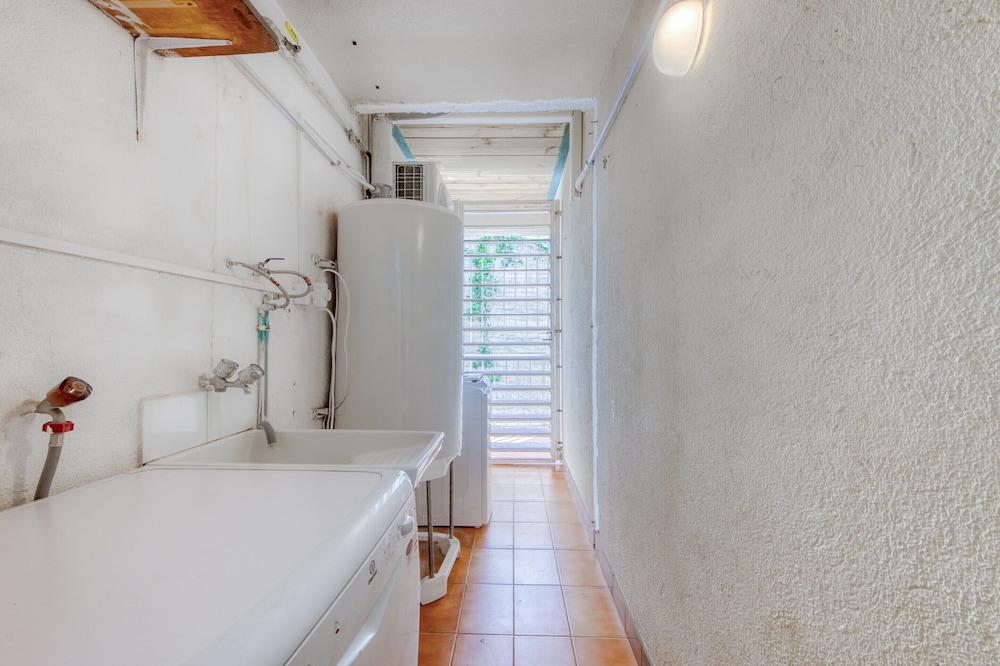 Apartment in Roses Near Canyelles Beach photo 3