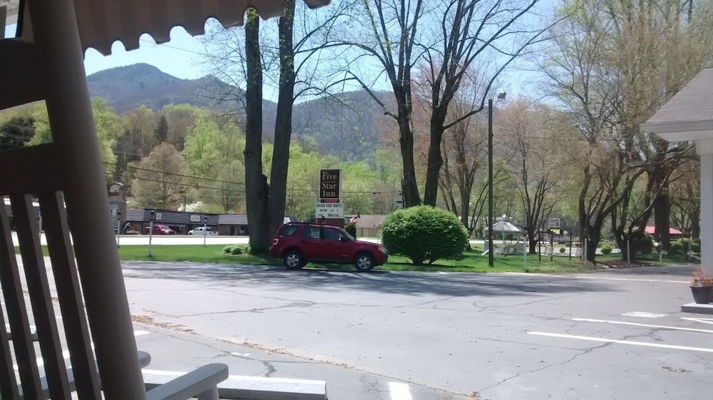 Five Star Inn