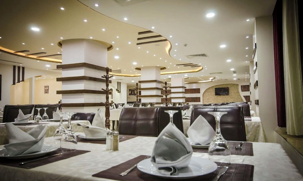 El Bey Hotel