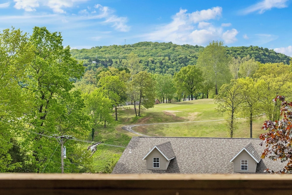 Branson Golfers Nook - Near DT Branson!