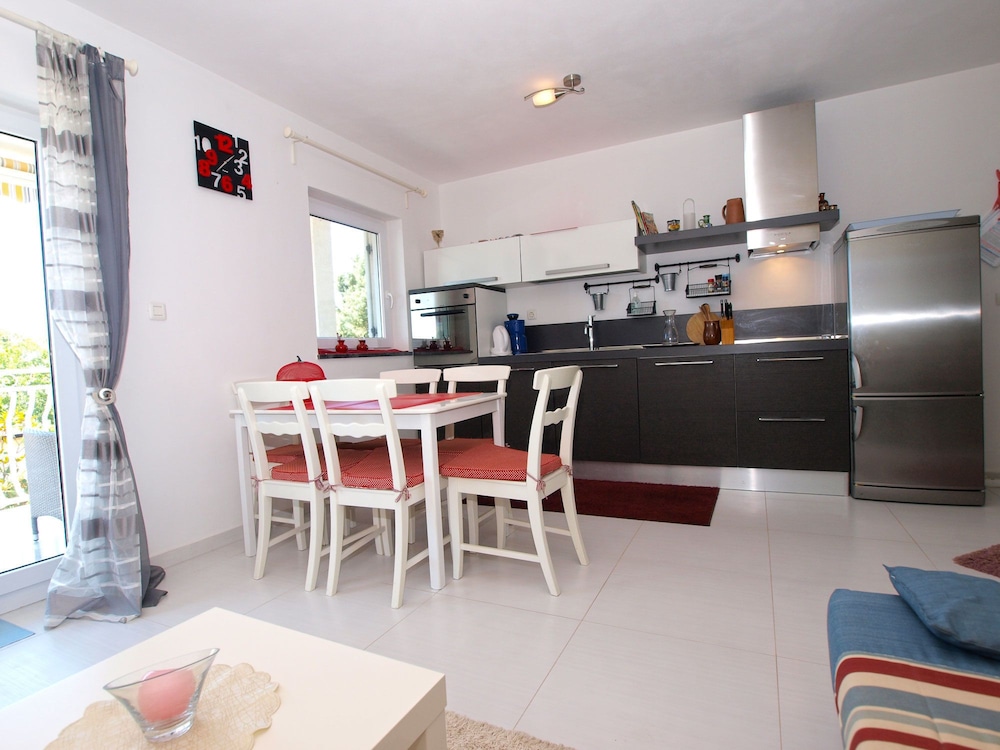 Apartment 1418 view 4