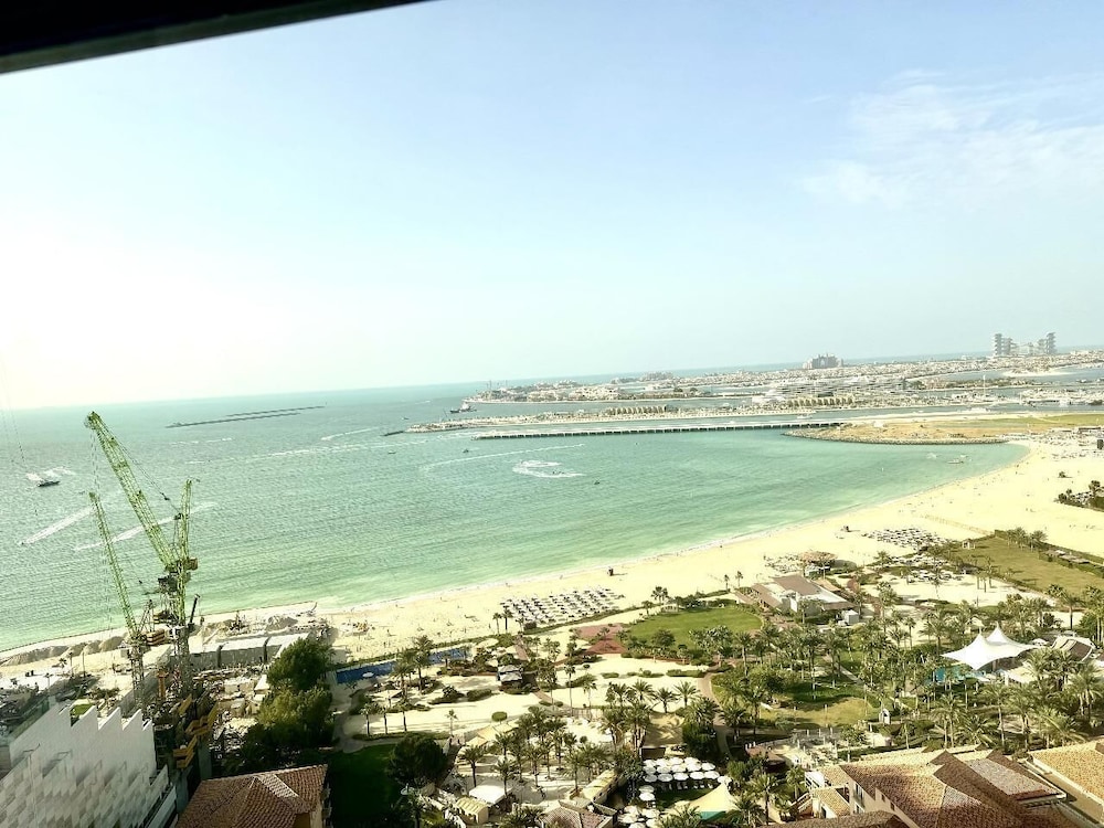 Rimal 1 JBR BedSpace Dorm