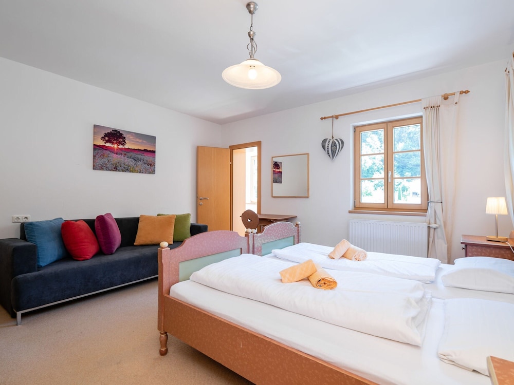 Spacious Villa in Zell am See near Ski Area view 5