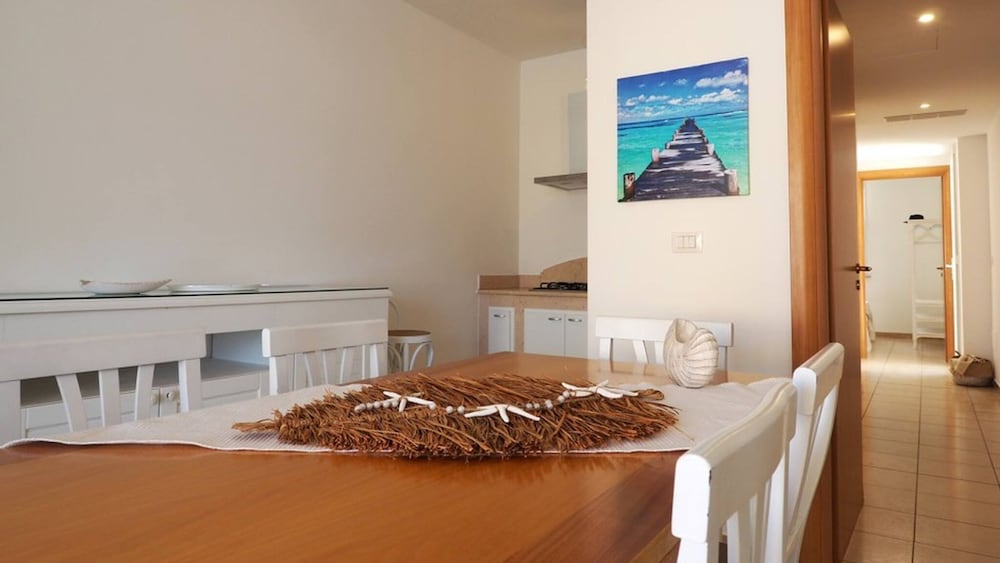 Villa del Mare 2 Three Bedrooms 700 Metres From the Beach