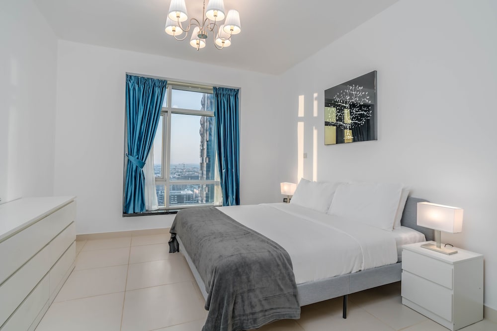 Lux Bnb The Lofts - BLVD & Sea Views