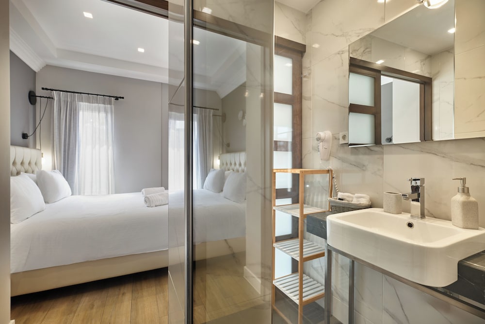 Nival Luxury Suites