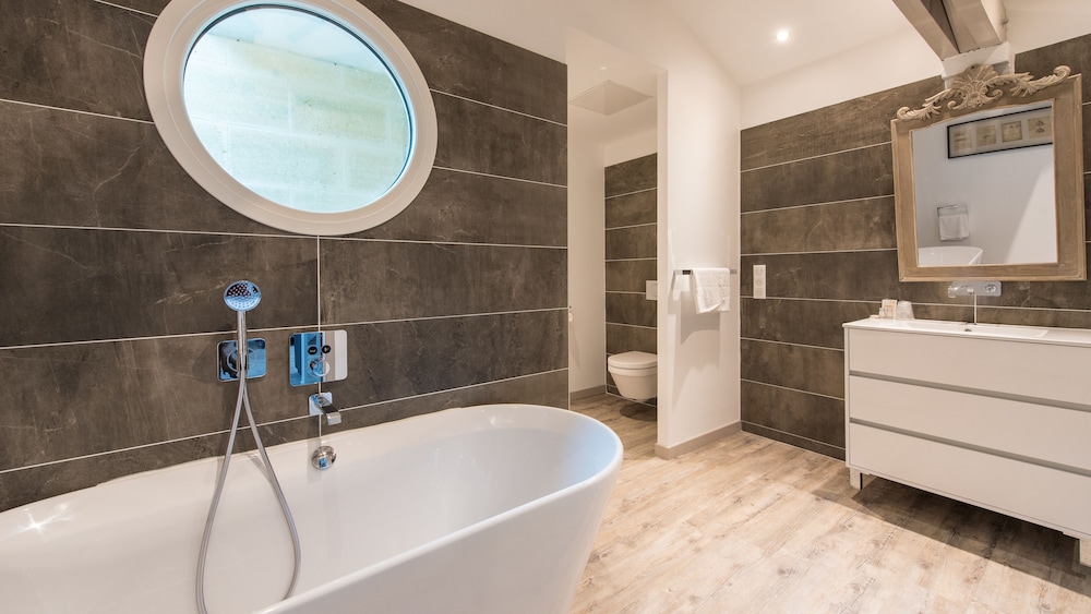 Domaine de Valmont - Property Image 14