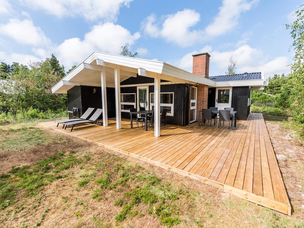 6 Person Holiday Home in Norre Nebel