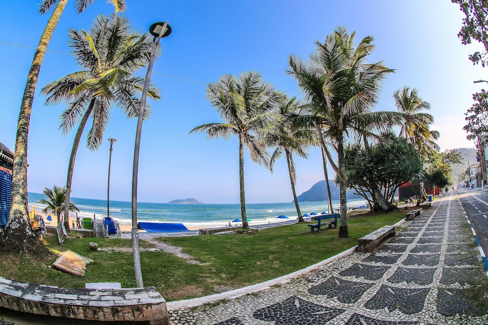 01E Vista Linda Pe Areia Guaruja - Tombo