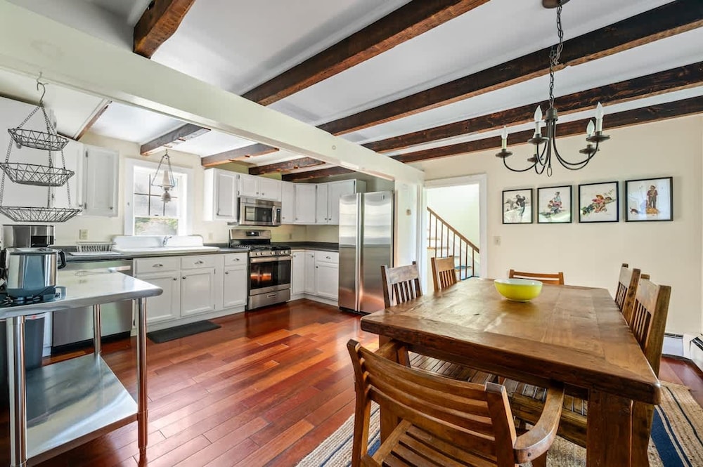 Perfect Upstate Home in Rhinebeck w low Fees