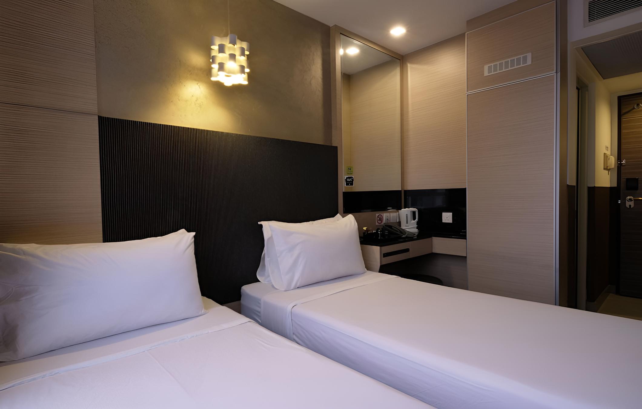 Lion Peak Hotel Bugis