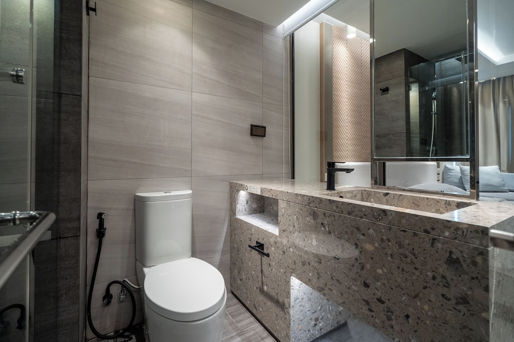 Bluphere residence by Prop Hopper