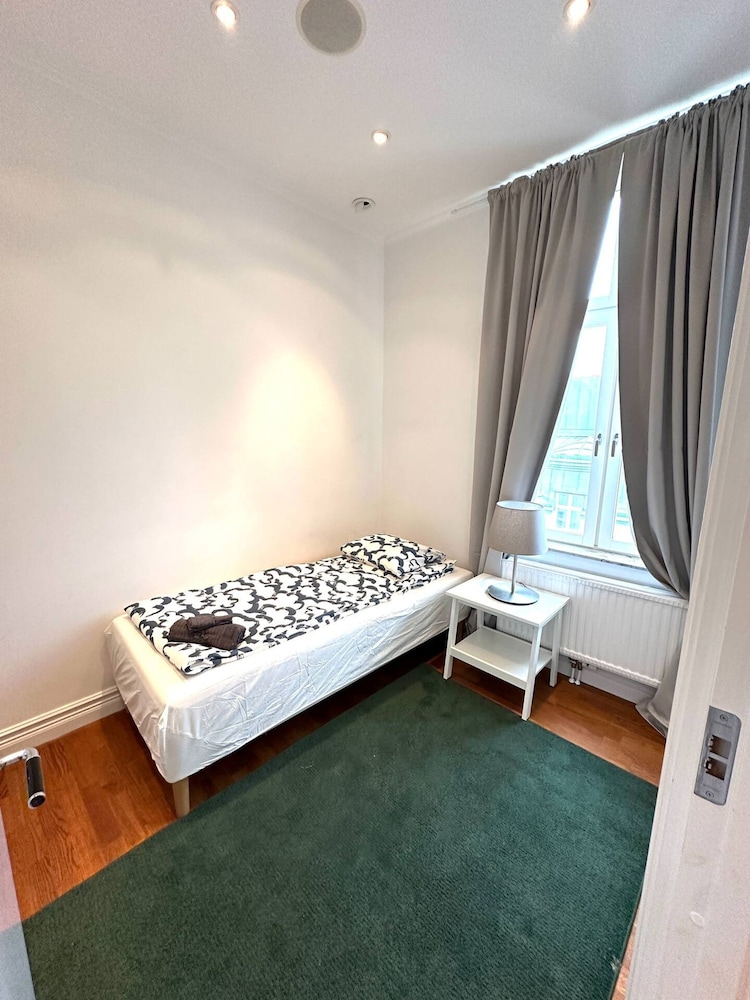 Luxury Apartment in City