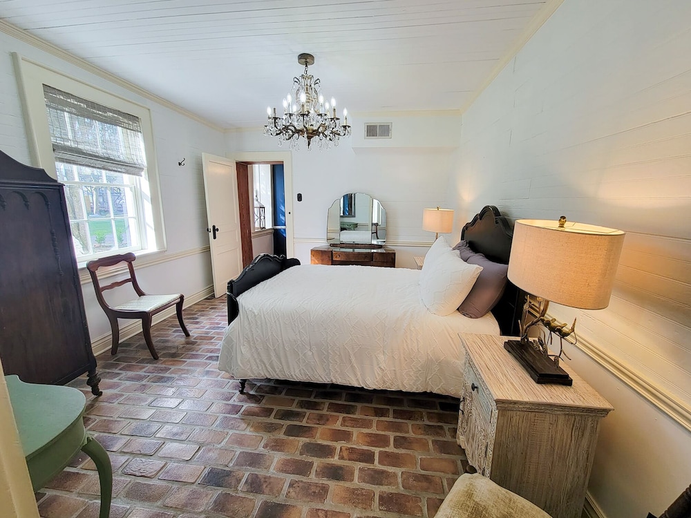 Marguerite Bed and Breakfast view 4
