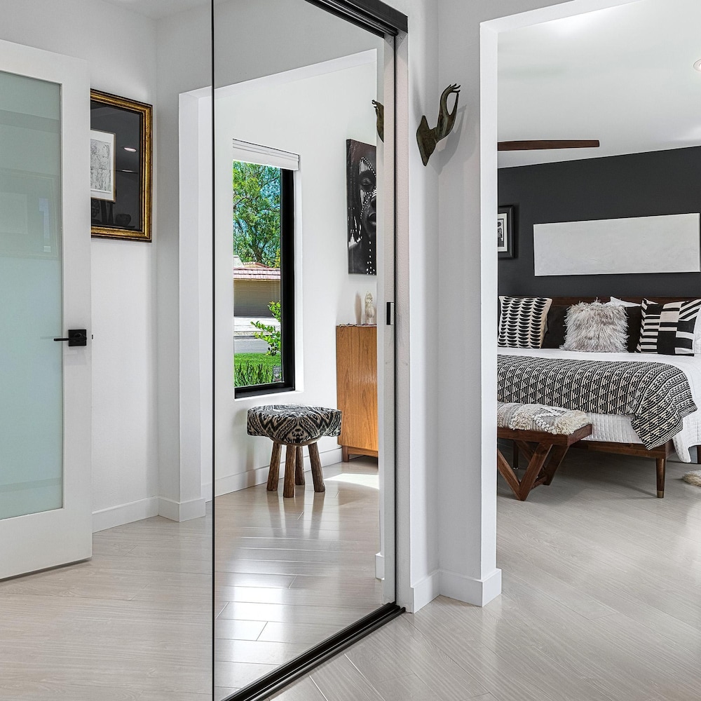 Cccc Gorgeous Remodel With Stellar Views