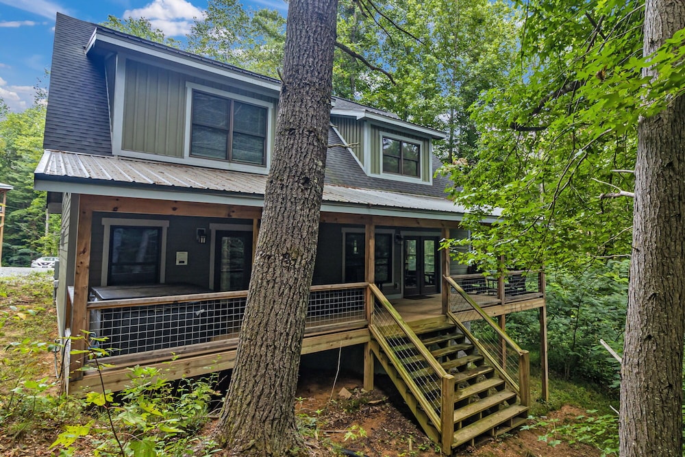 Pinewood Forest Walden's Creek Cabins