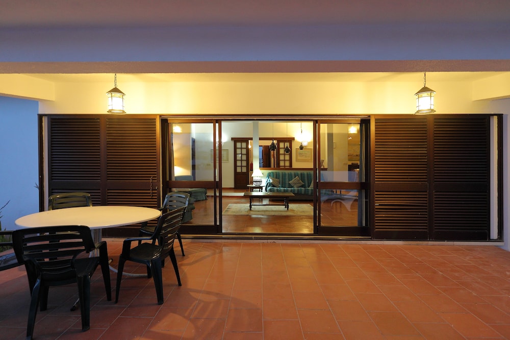 Casa das Anas by Hello Vacations view 5