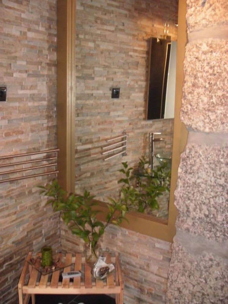 Serra da Estrela Seven Rooms 3 Suites Villa In s