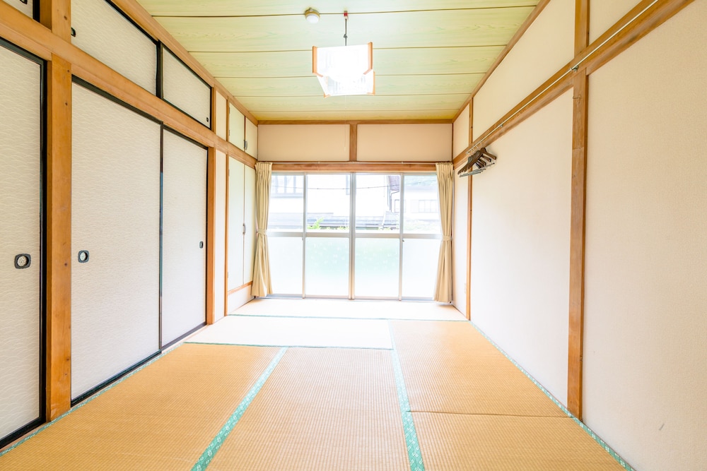 Minshuku Tsukimiya