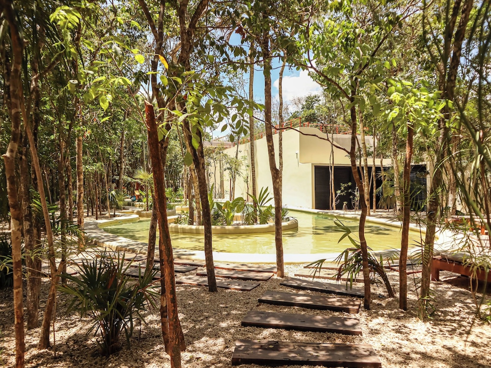 Luxury Apartment in Botánic Tulum 2 Br