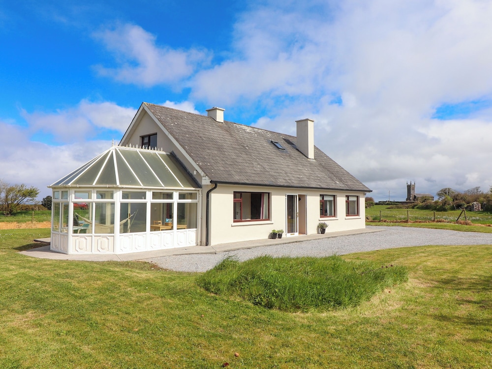 Tonakilla House