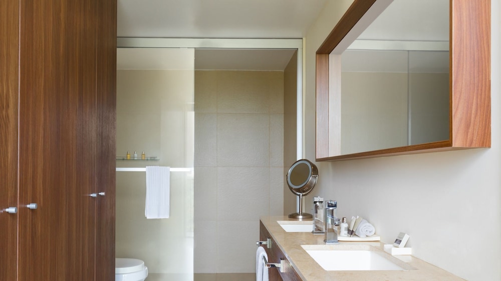 Grand Club Marina Condo at Live Aqua Private Residences Nima Bay