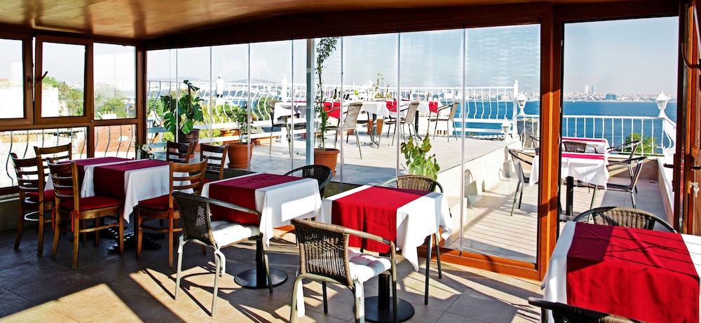 Spinel Hotel - Image 19