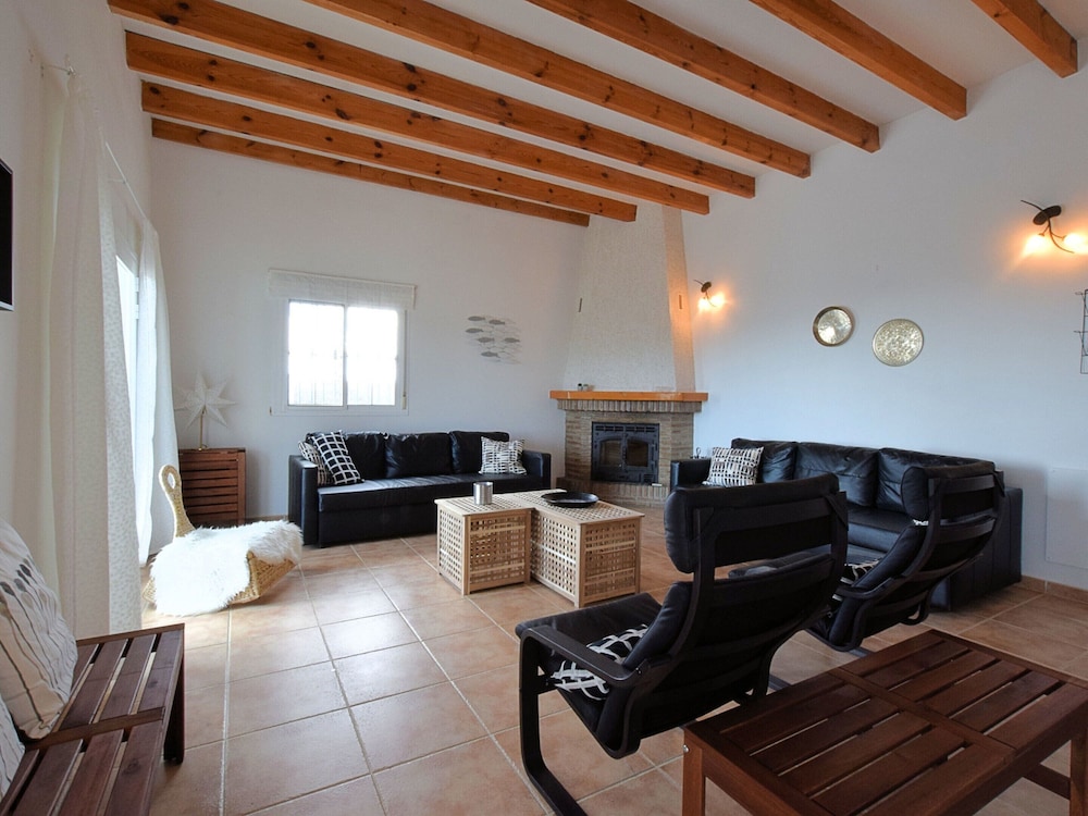 Spacious Villa with Hot Tub in Arenas photo 3