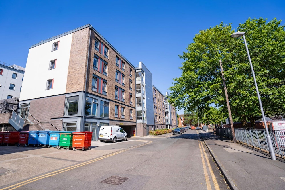 NTU Gill St