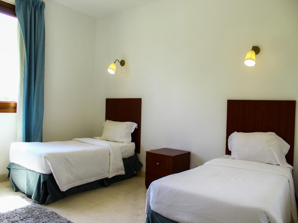 Luxurious Marina View Stay