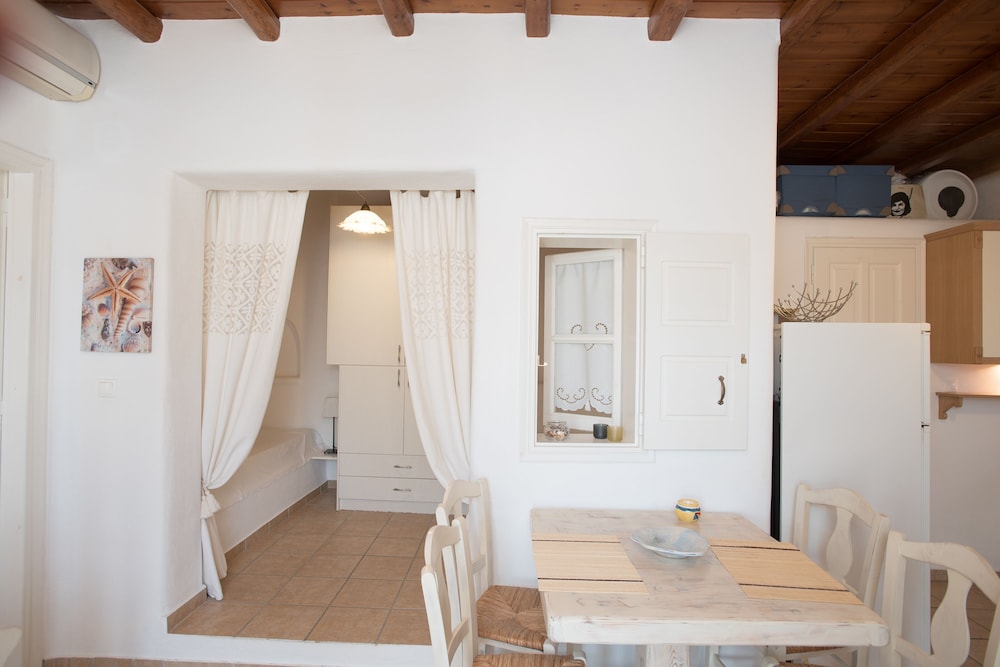 Villa Anemoessa Sky Blue with Pool view 4