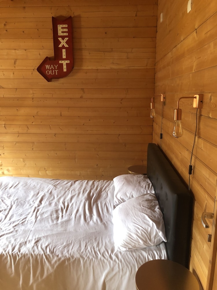 Les Chalets De Lozzi