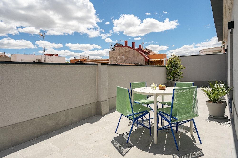 Puerto Alto Apartments