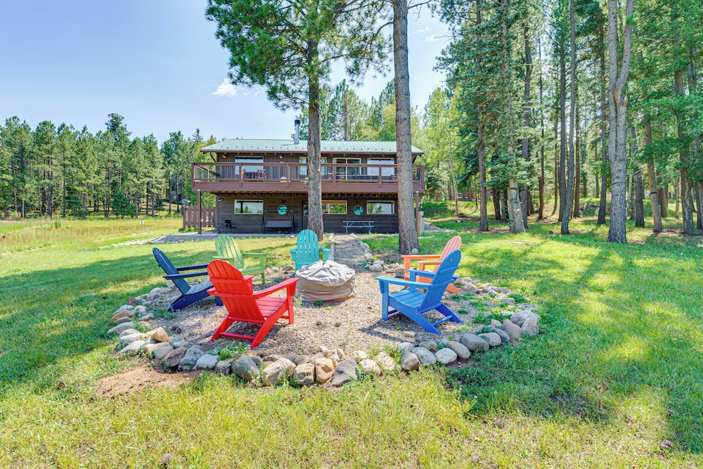 Monte Verde Lake Access & Views: Spacious Retreat!