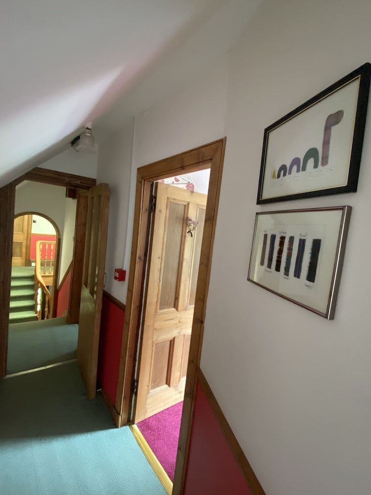 Glenan Lodge Self Catering view 3