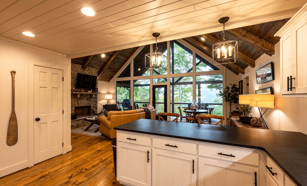 stayNantahala - Smoky Mountain Cabins