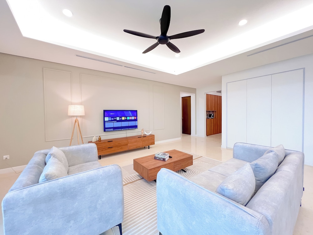 D'Rapport Residences By Manhattan Group