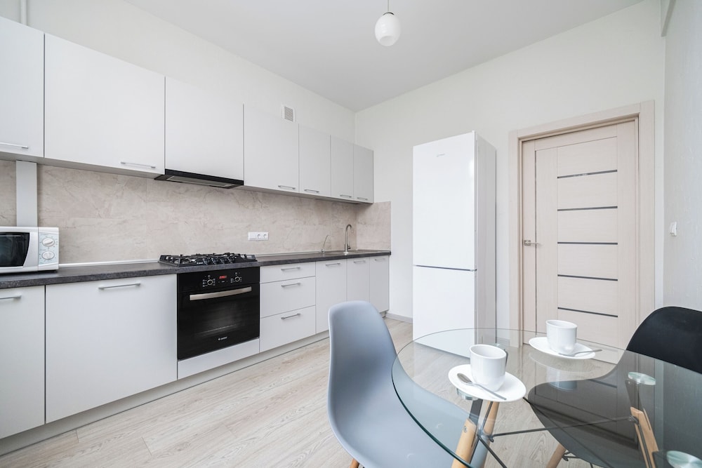Apartment on Nezavisimosti 22