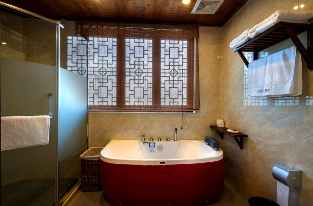Lanting Yishi Inn