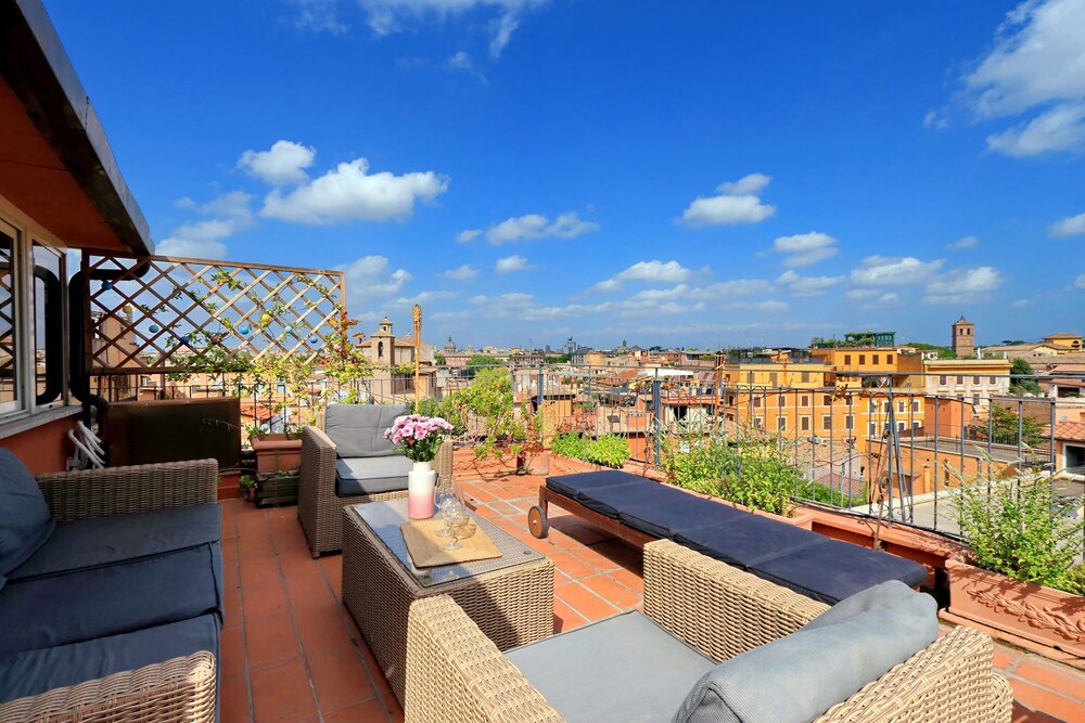 Garibaldi 2 - WR Apartments