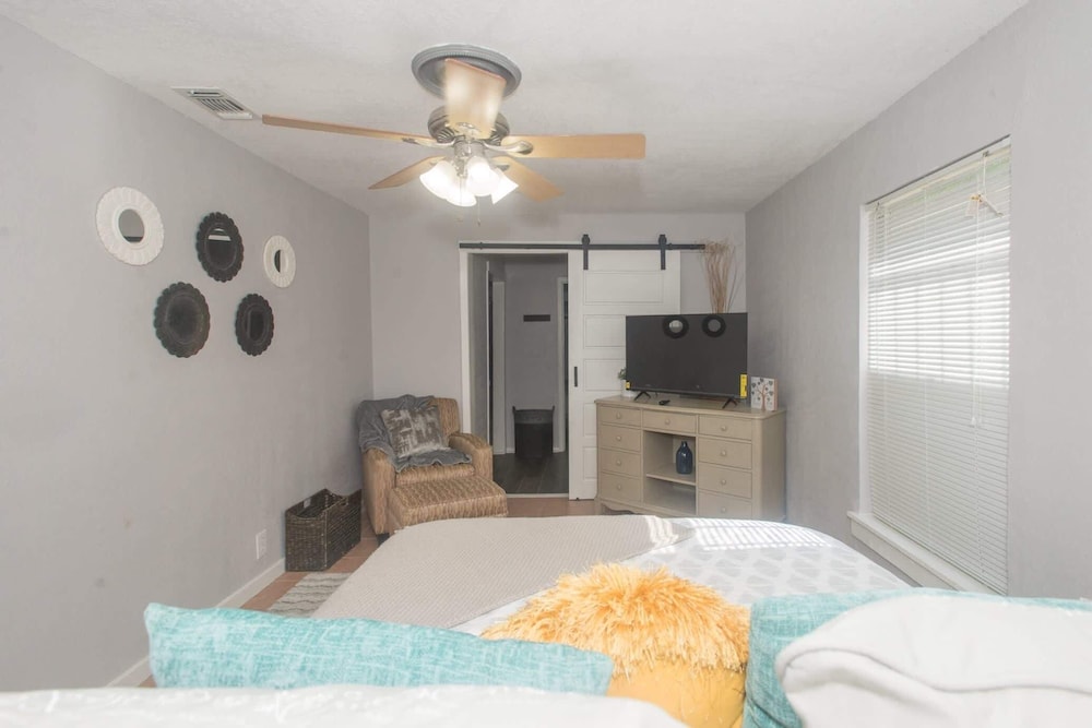 Brunswick Bungalow 6ppl