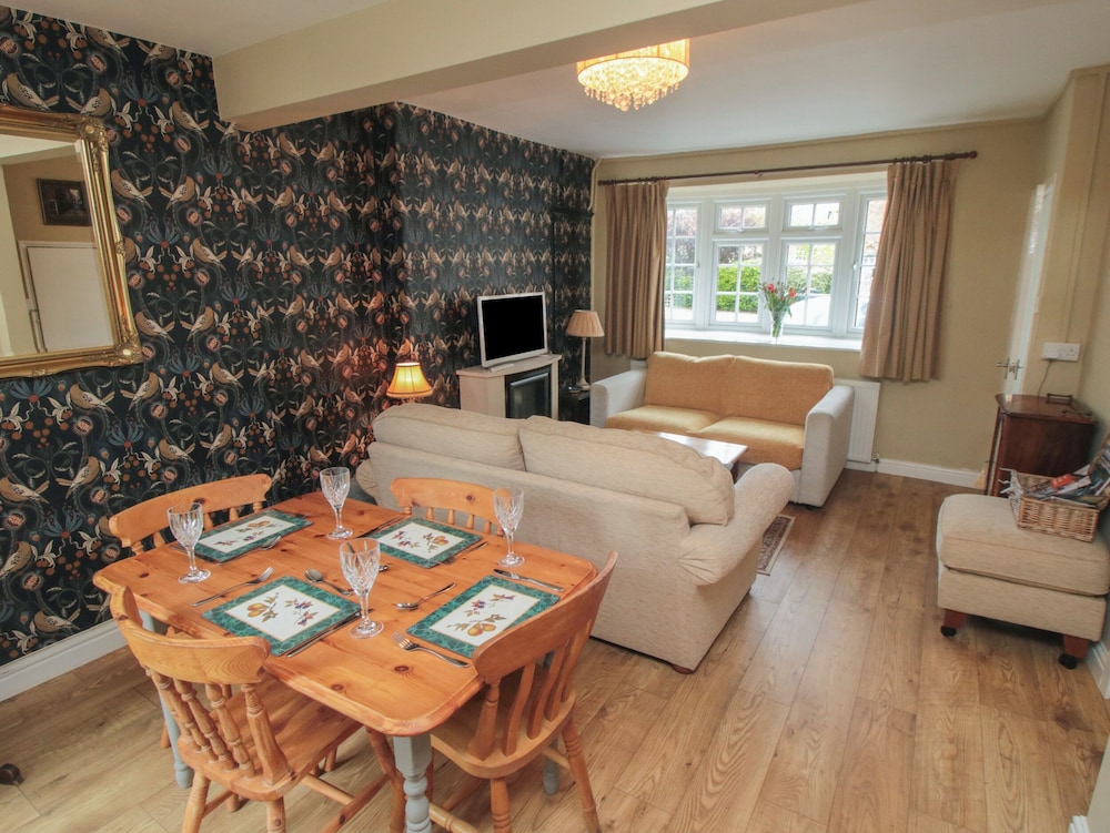 Robin Cottage