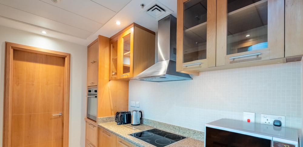 LUX The Shemara Marina View Suite