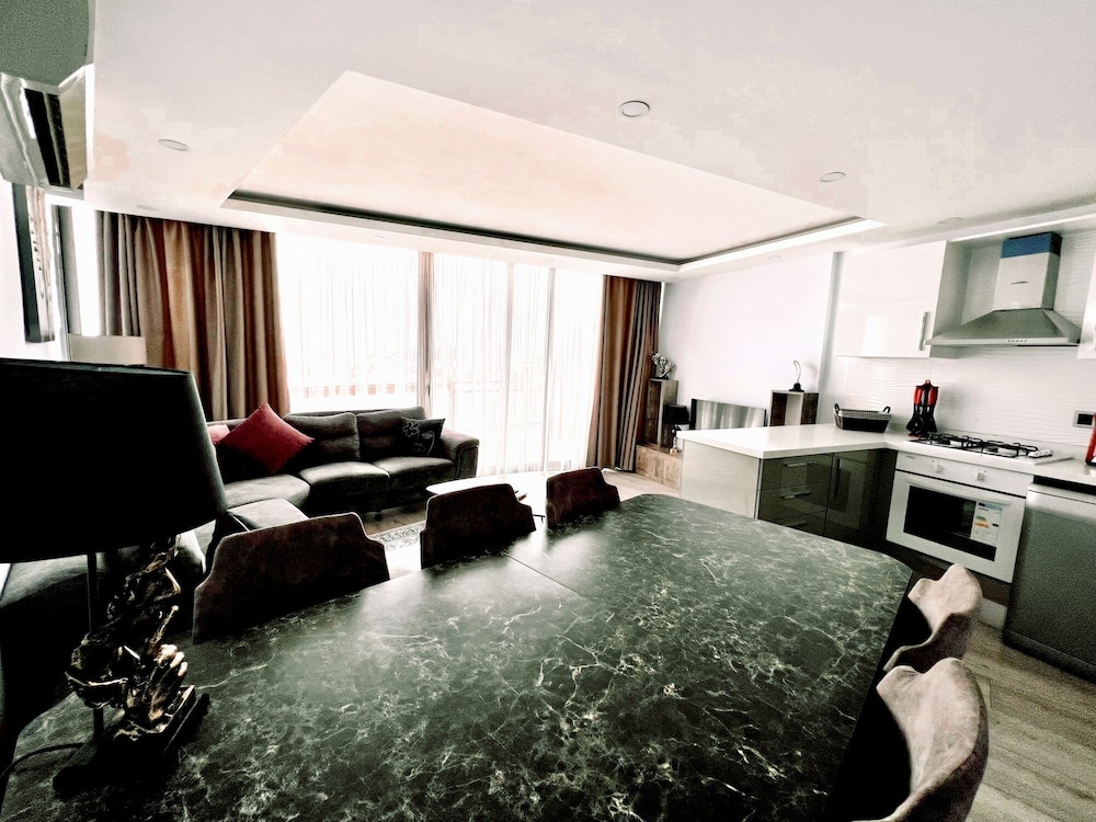 Gorgeous Residence in a Luxury Complex in Kyrenia