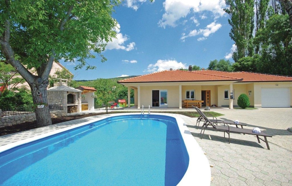 Villa Kata