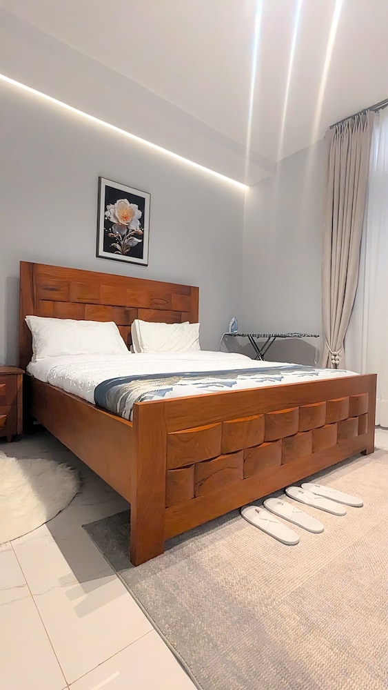 Diane Luxury Homes Kampala